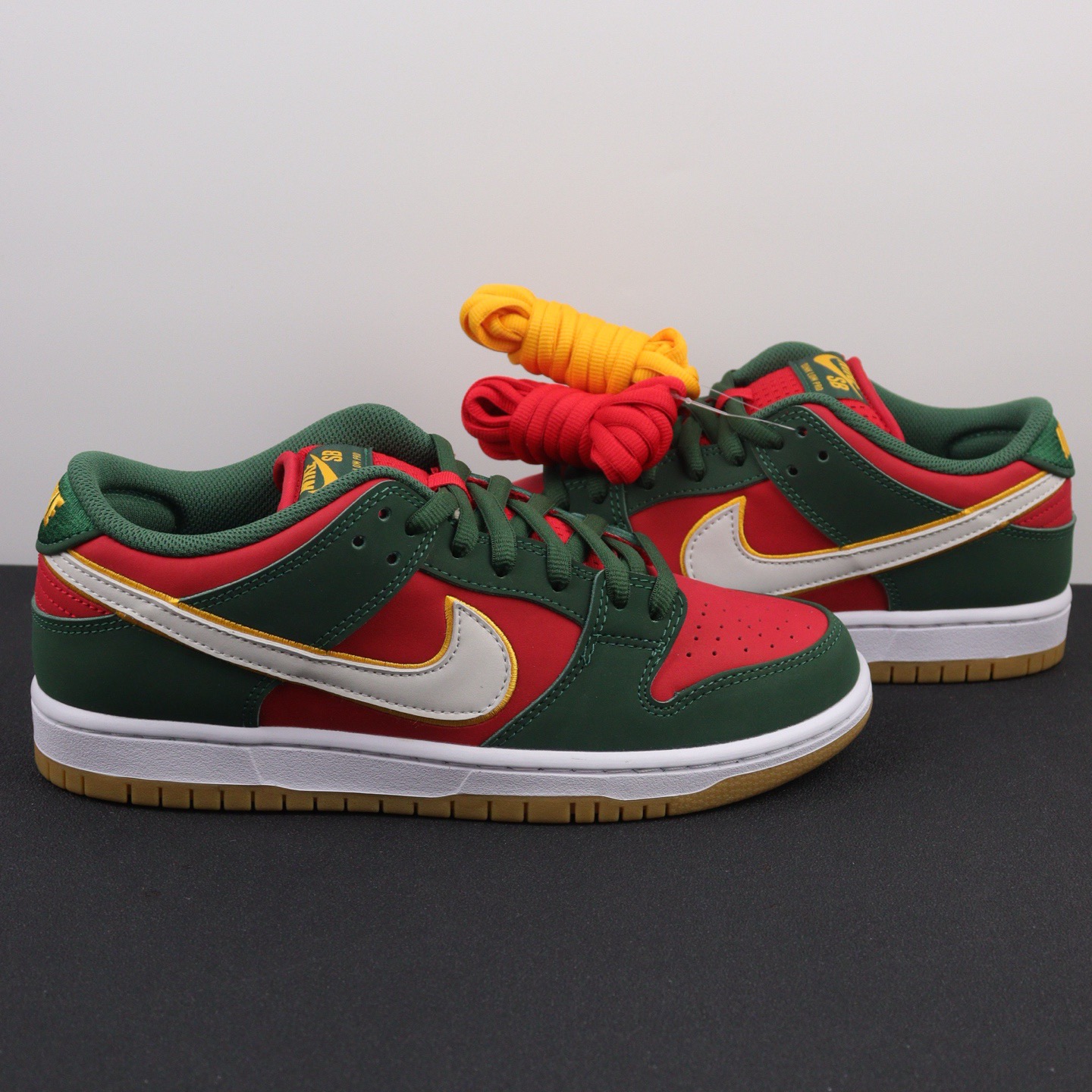 Nike SB Dunk Low