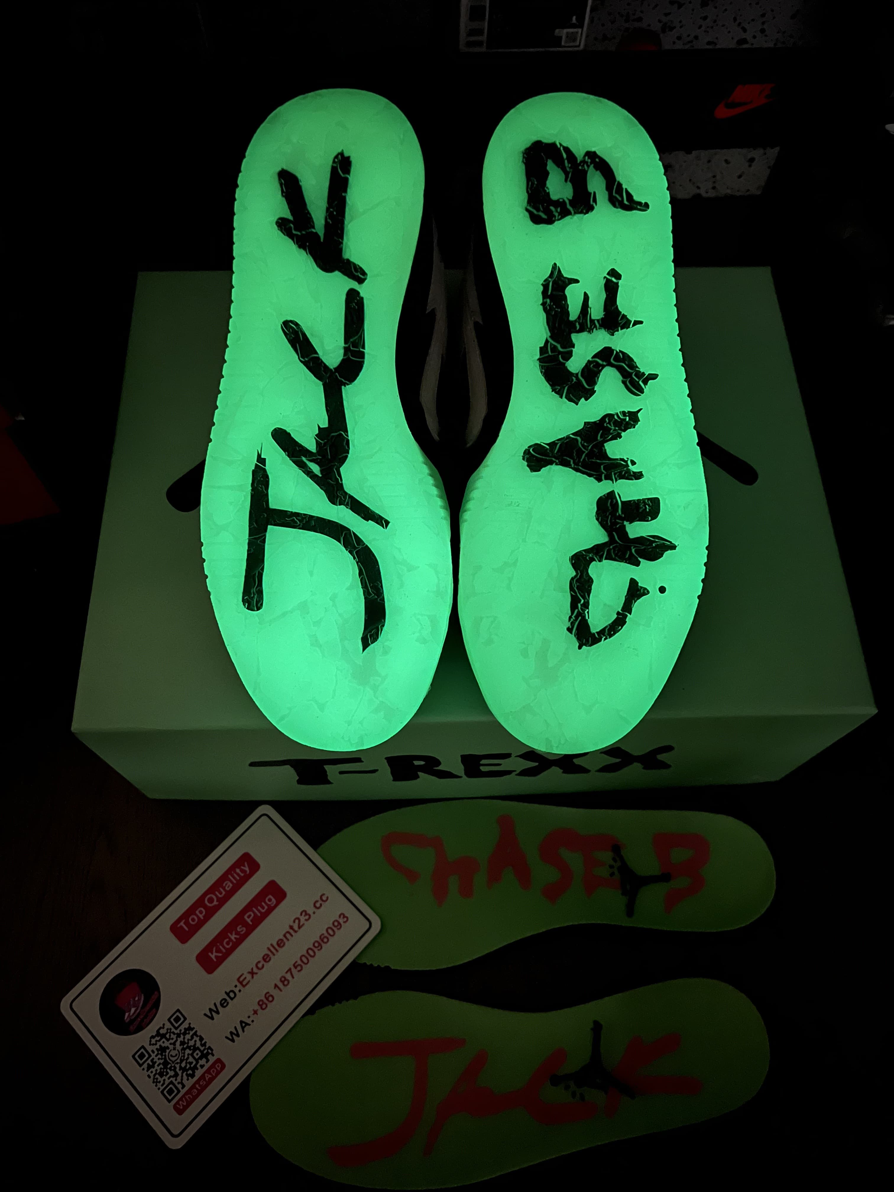 Travis Scott  x Jordan Jumpman