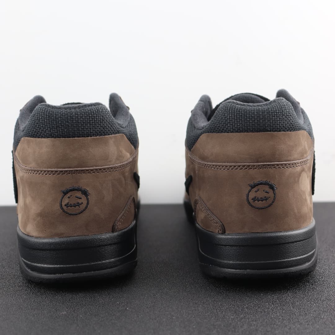 Travis Scott  x Jordan Jumpman