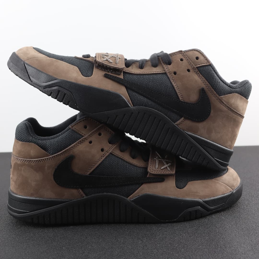 Travis Scott  x Jordan Jumpman