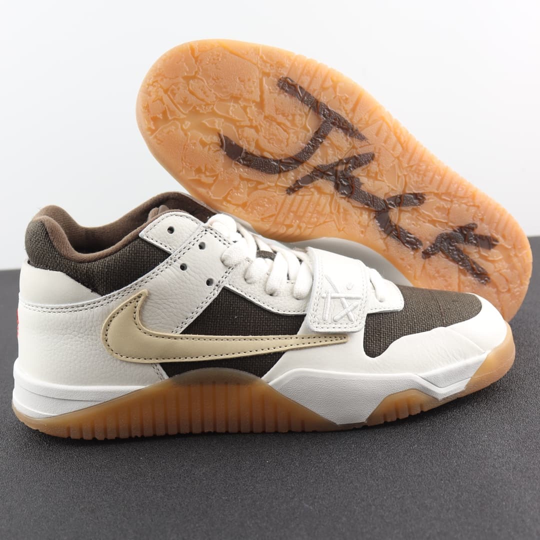 Travis Scott  x Jordan Jumpman