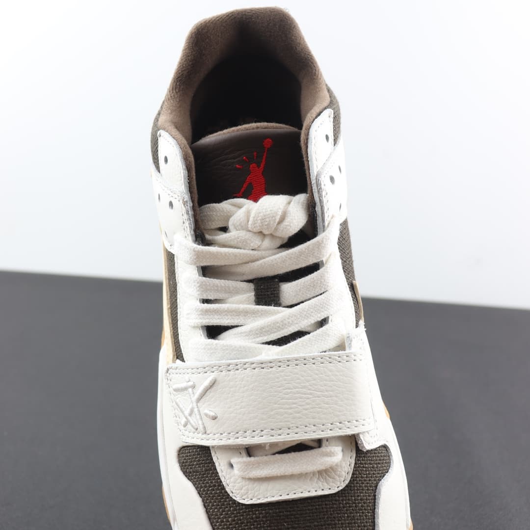 Travis Scott  x Jordan Jumpman