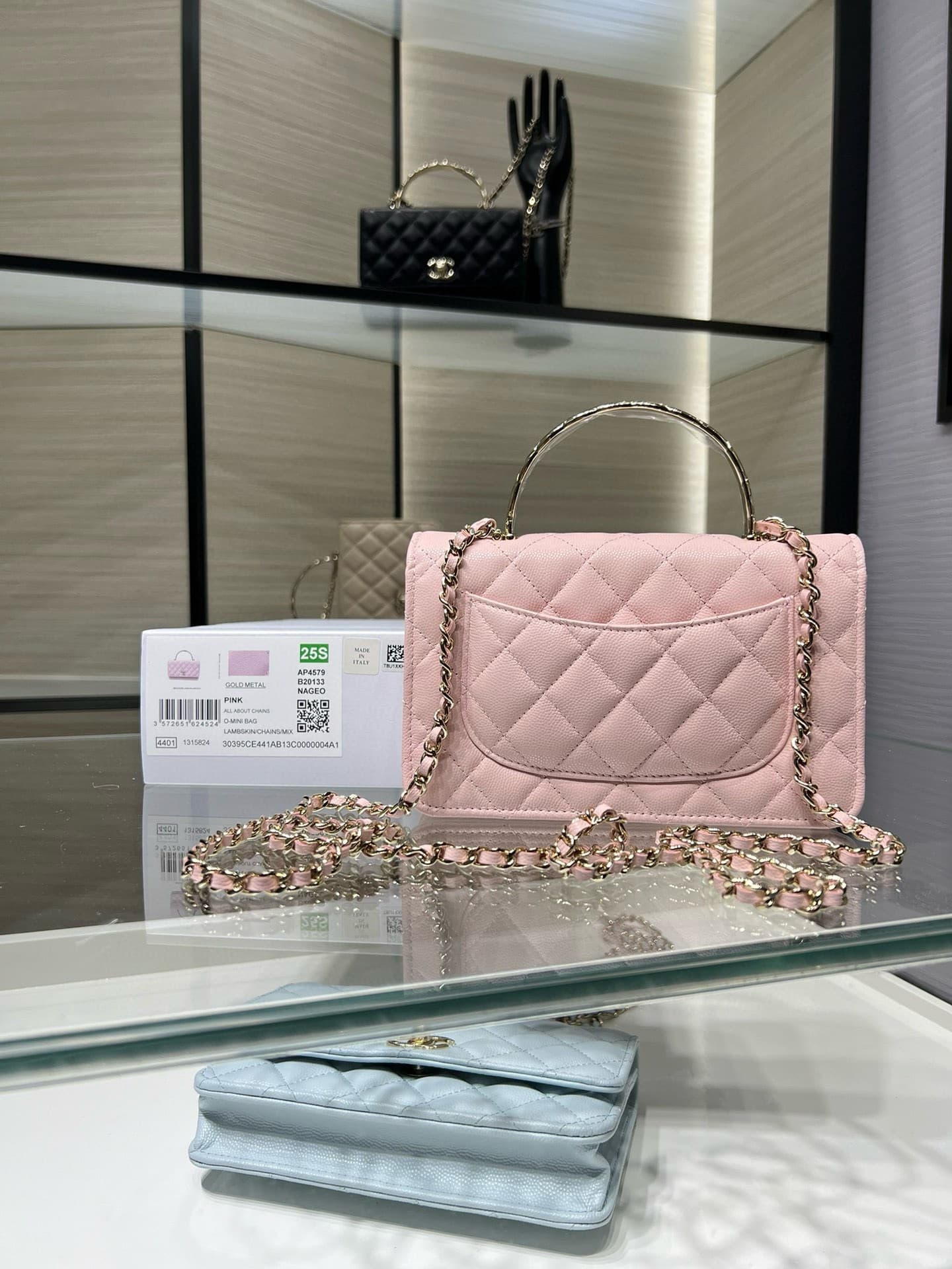 Chanel Coco Woc AP4579Y