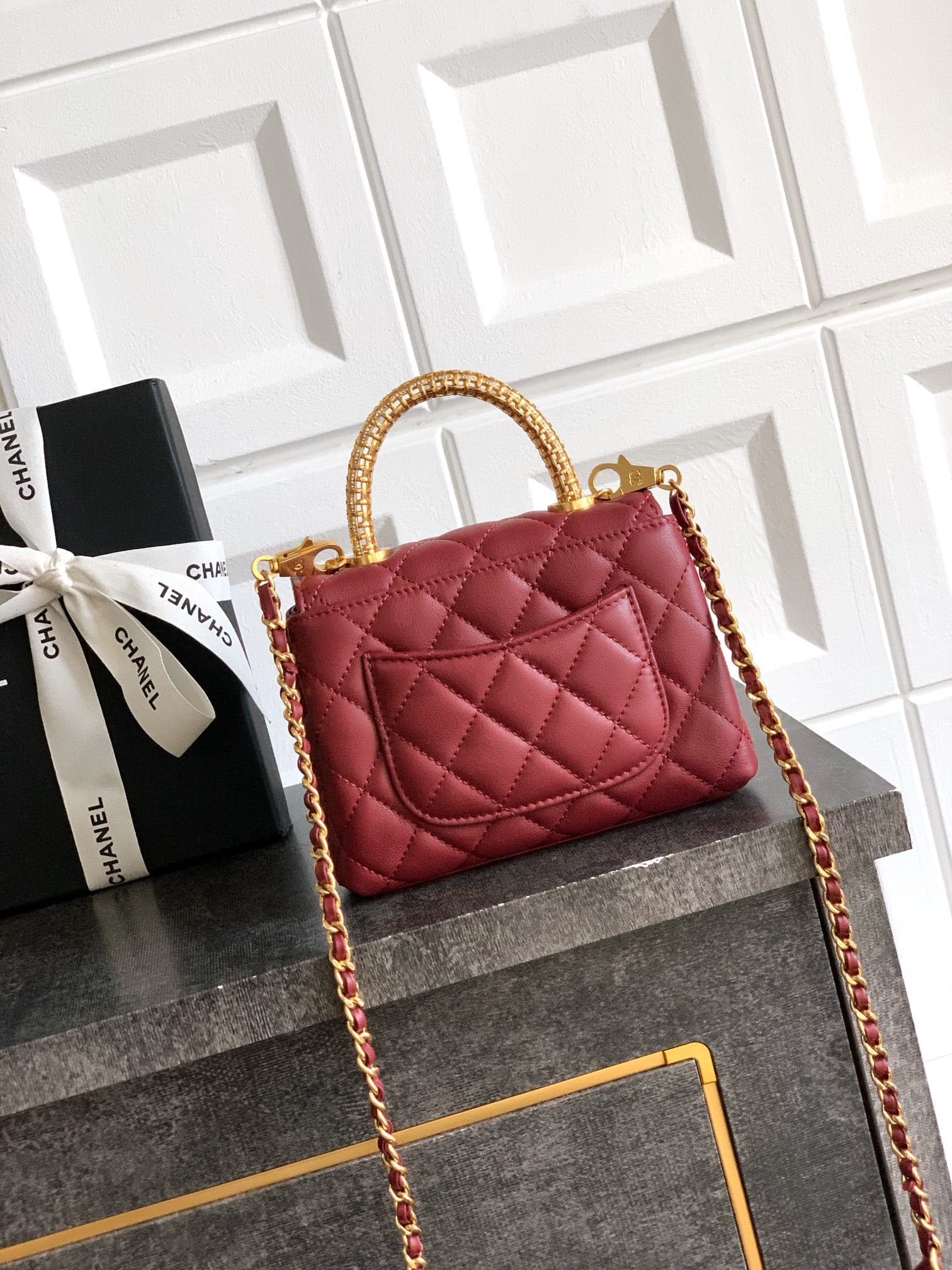 Chanel Coco Handle 2214