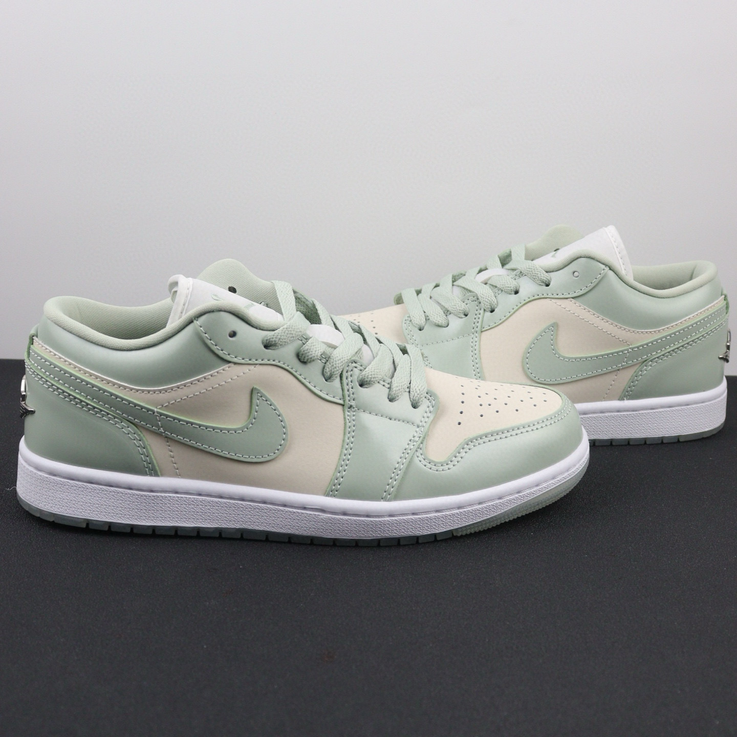 Nike Air Jordan 1 Low