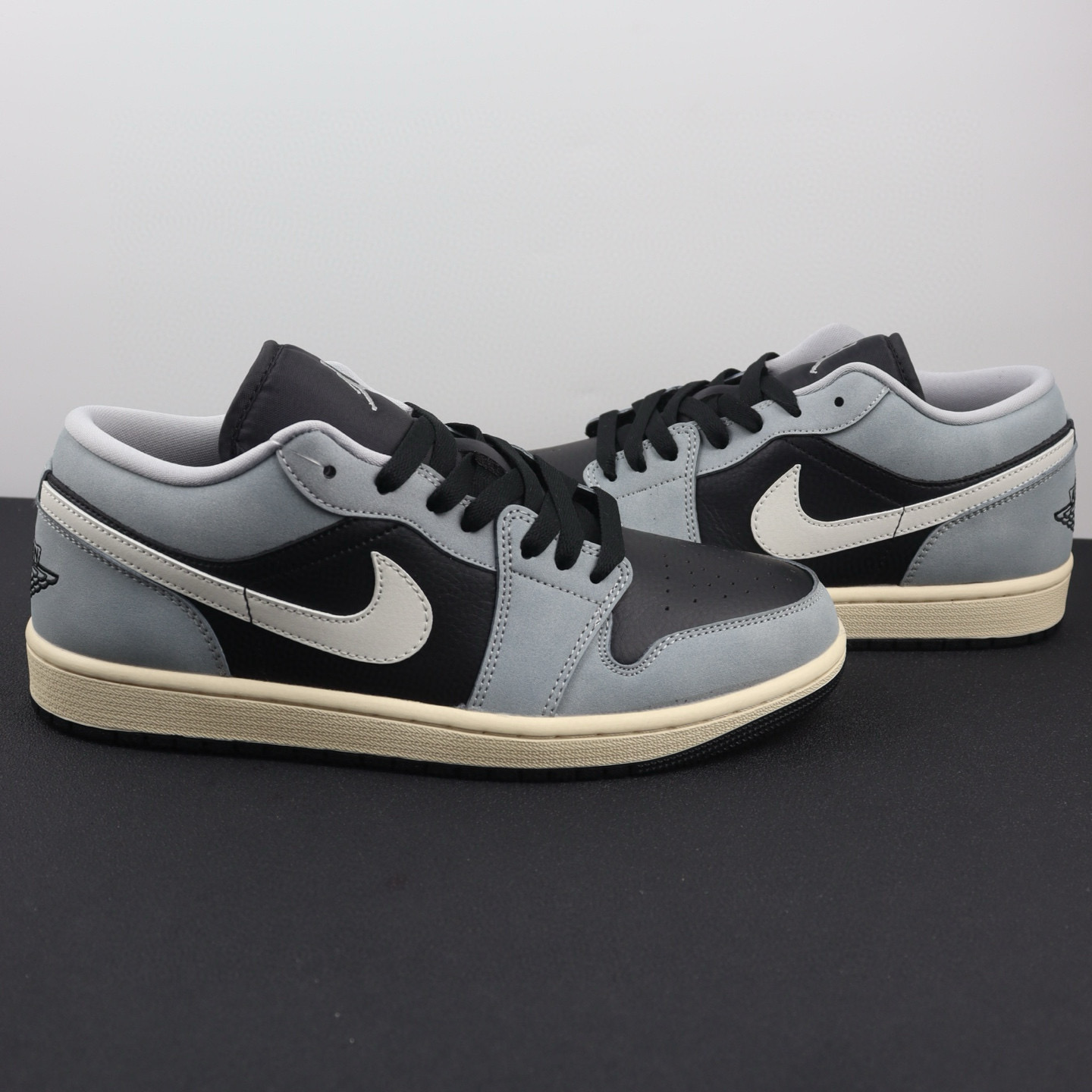 Nike Air Jordan 1 Low