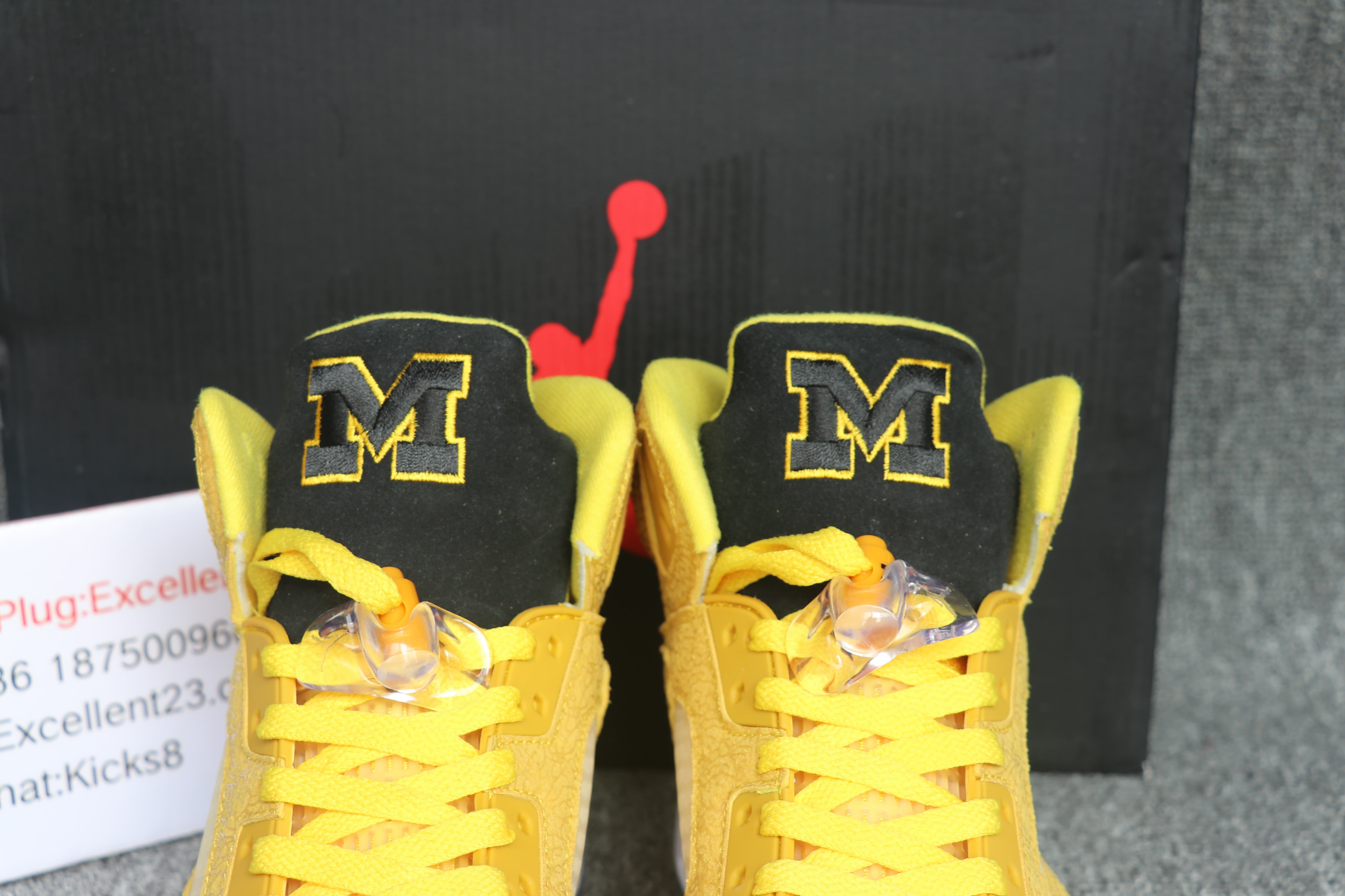 Nike Air Jordan 5 Michigan