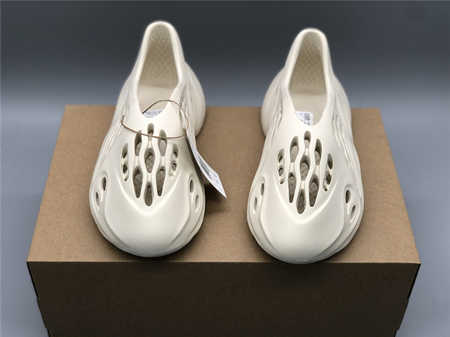 Adidas Yeezy Foam Runner White GV7903