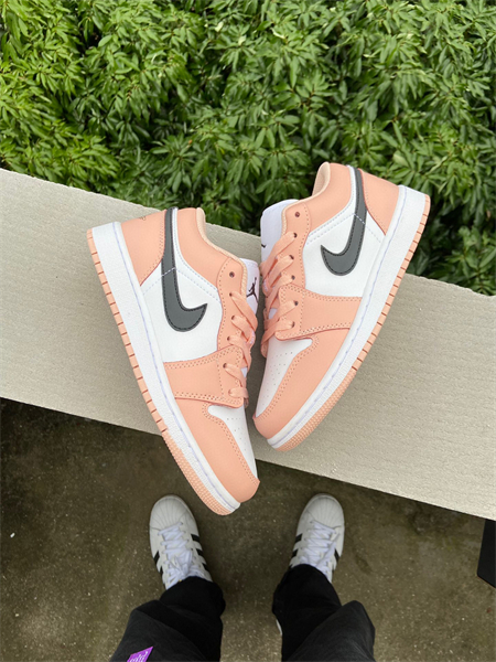 GS Nike Air Jordan 1 Low