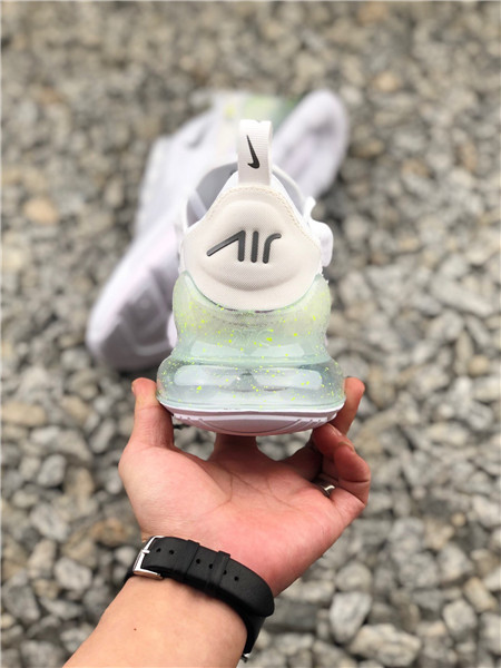 Nike Air Max 270 012