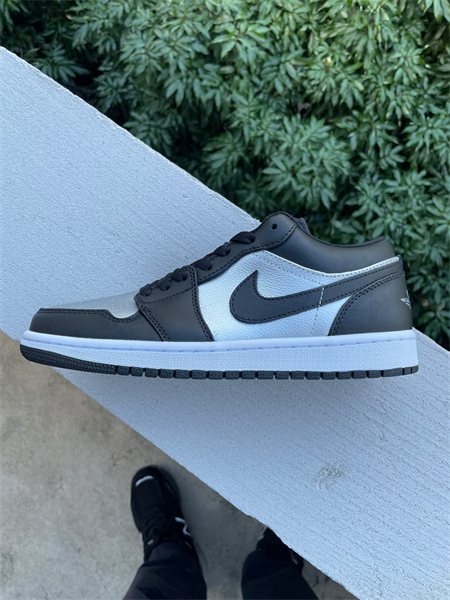 Nike Air Jordan 1 Low