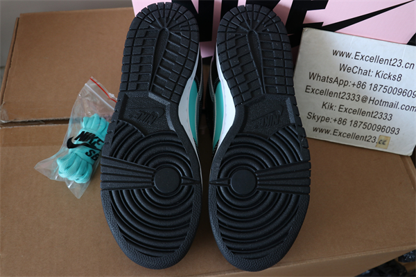 NikeSB DUNK Low Diamond Supply co Tiffany