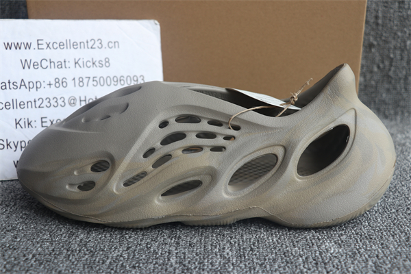 Adidas Yeezy Foam Runner Stone Sage GX4472