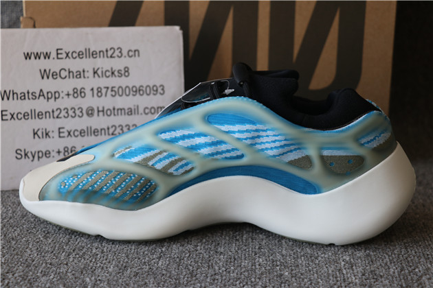 Adidas Yeezy Boost 700 v3 Arzareth G54850