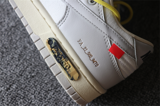 Off White x Futura x SB Dunk No.29