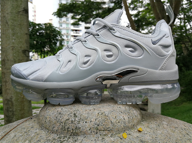 2018 Nike Air Vapormax Plus TN 031
