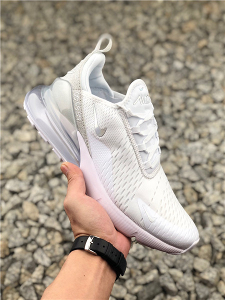 Nike Air Max 270 021