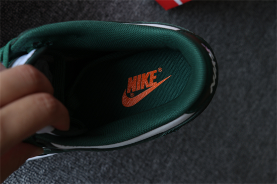 Nike SB DUNK Low White Green