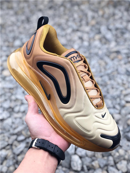 Nike Air Max 720 016