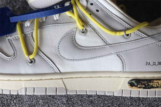 Off White x Futura x SB Dunk No.29