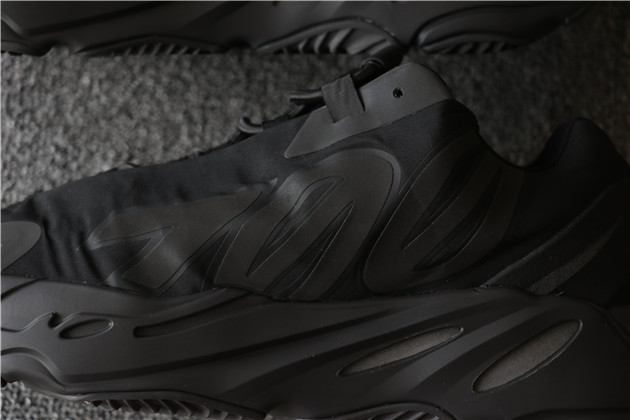 Adidas Yeezy 700 MNVN Black FV4440