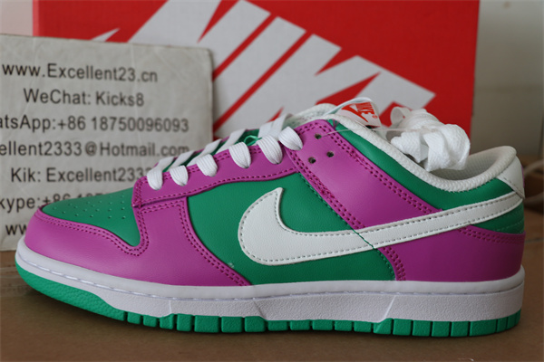 Nike SB DUNK Low Purple Green