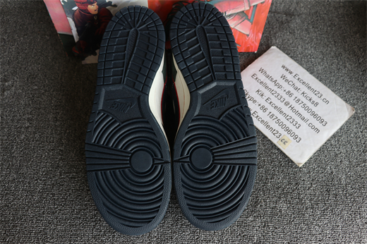 Otomo Katsuhiro X Nike SB Dunk low Steamboy OST