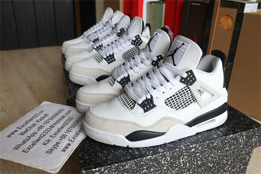 Nike Air Jordan 4 Retro Military Black