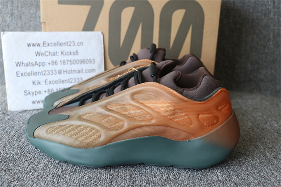 Adidas Yeezy Boost 700 V3 Copfad GY4109