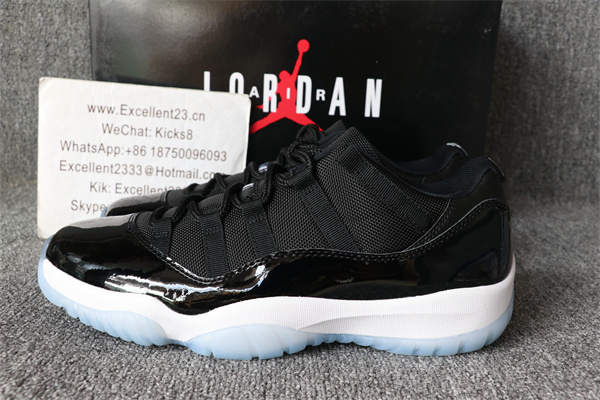 Nike Air Jordan 11 LOW Concord