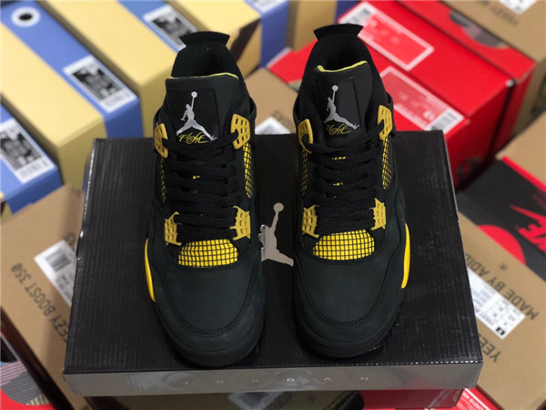 Nike Air Jordan 4 Thunder