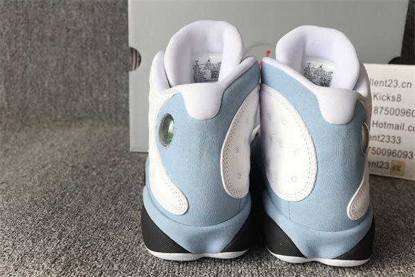 Nike Air Jordan 13 UNC