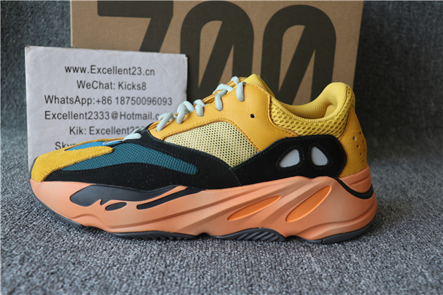 Yeezy Boost 700 Vanta GZ6984