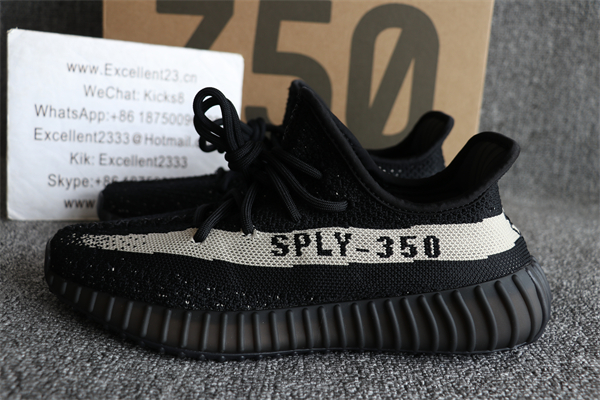 Yeezy Boost 350v2 Black White BY1604