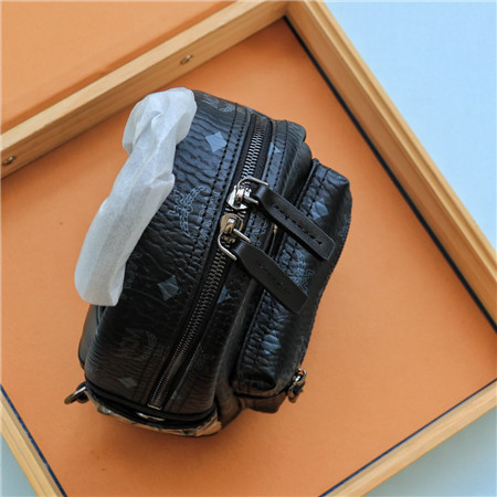 MCM Backpack Size:20-21-11 cm 005