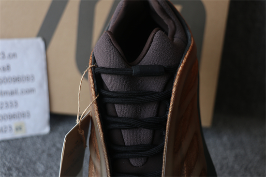 Adidas Yeezy Boost 700 V3 Copfad GY4109