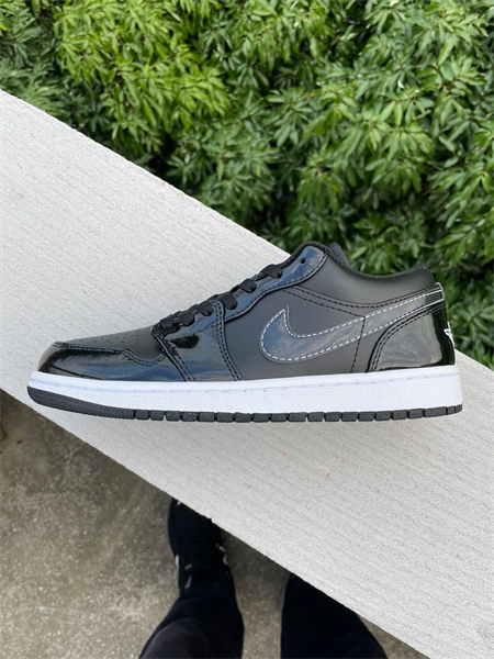 Nike Air Jordan 1 Low