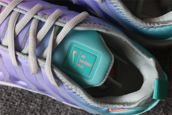 GS Nike Air Vapormax Plus TN 086