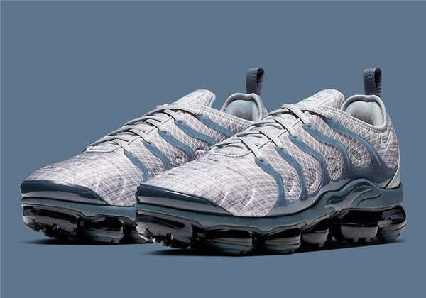 Nike Air Vapormax Plus TN 077