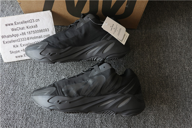 Adidas Yeezy 700 MNVN Black FV4440
