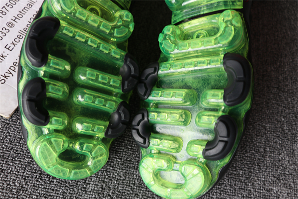 Nike Air Vapormax Plus TN 080