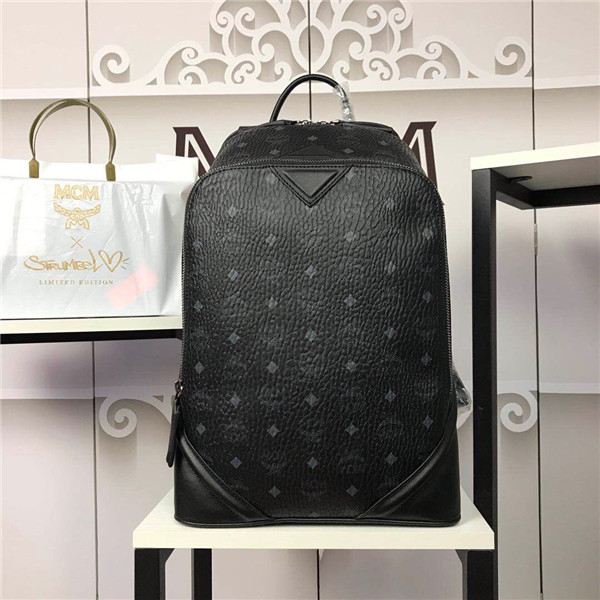 MCM Duke Backpack size 30-41-18 001
