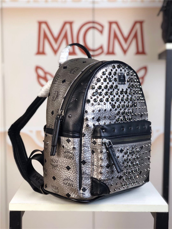 MCM Stark Diamond Visetos Backpack Size 26-33-13cm 002