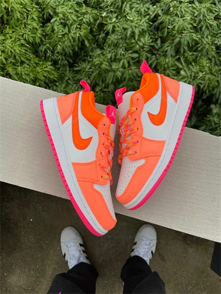 GS Nike Air Jordan 1 Low