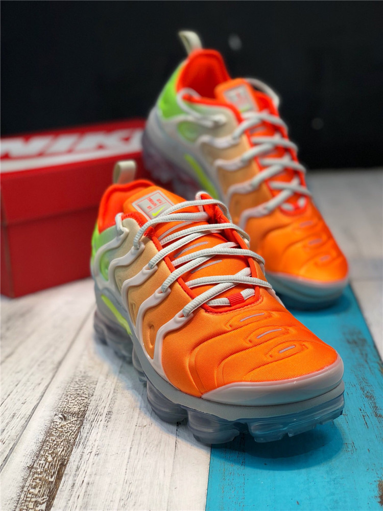 2018 Nike Air Vapormax Plus TN 0010