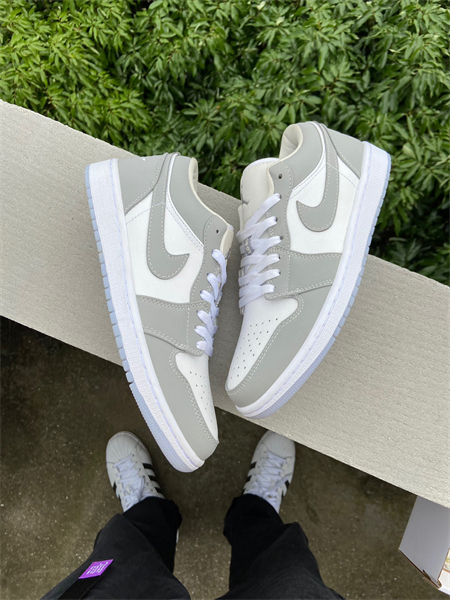 Nike Air Jordan 1 Low