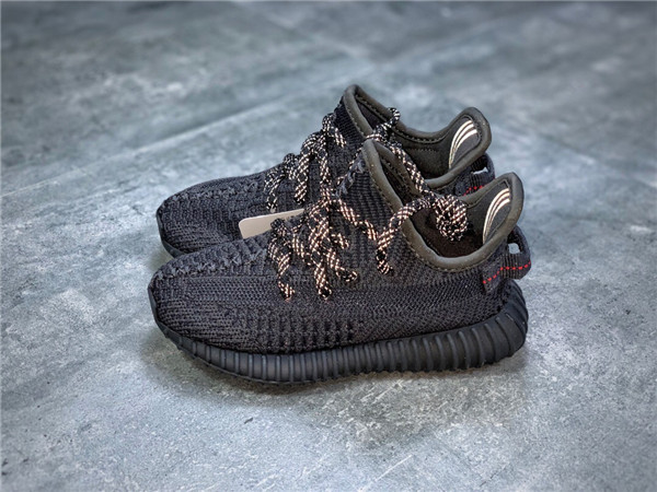Kids Adidas Yeezy Boost 350 v2 Black Static