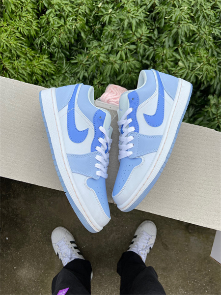 Nike Air Jordan 1 Low
