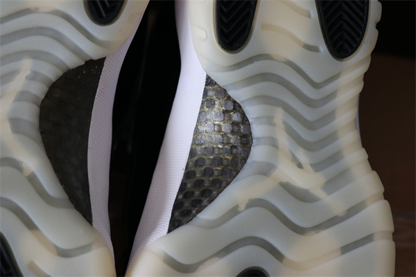 Nike Air Jordan 11 Black Gold