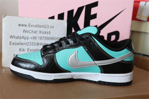 NikeSB DUNK Low Diamond Supply co Tiffany